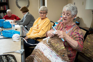 How these women crochet sleeping mats for homeless people out of